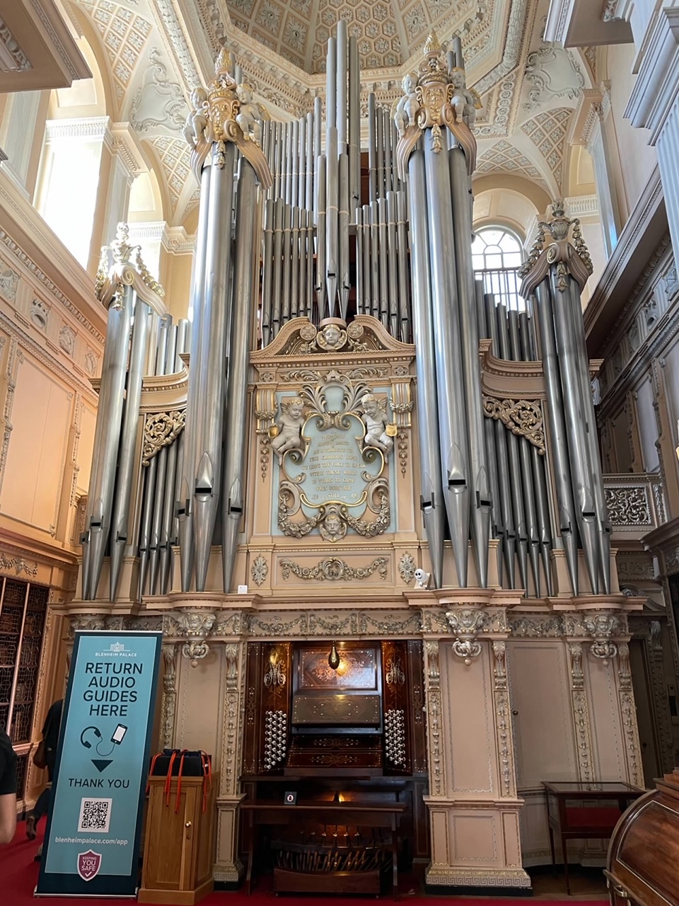 Blenheim Palace Organ