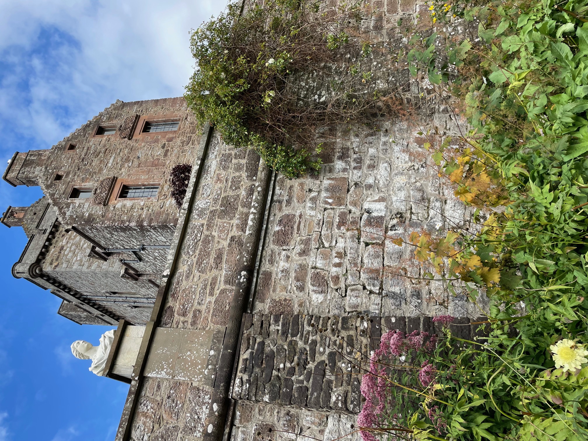 Drummond Castle Tower