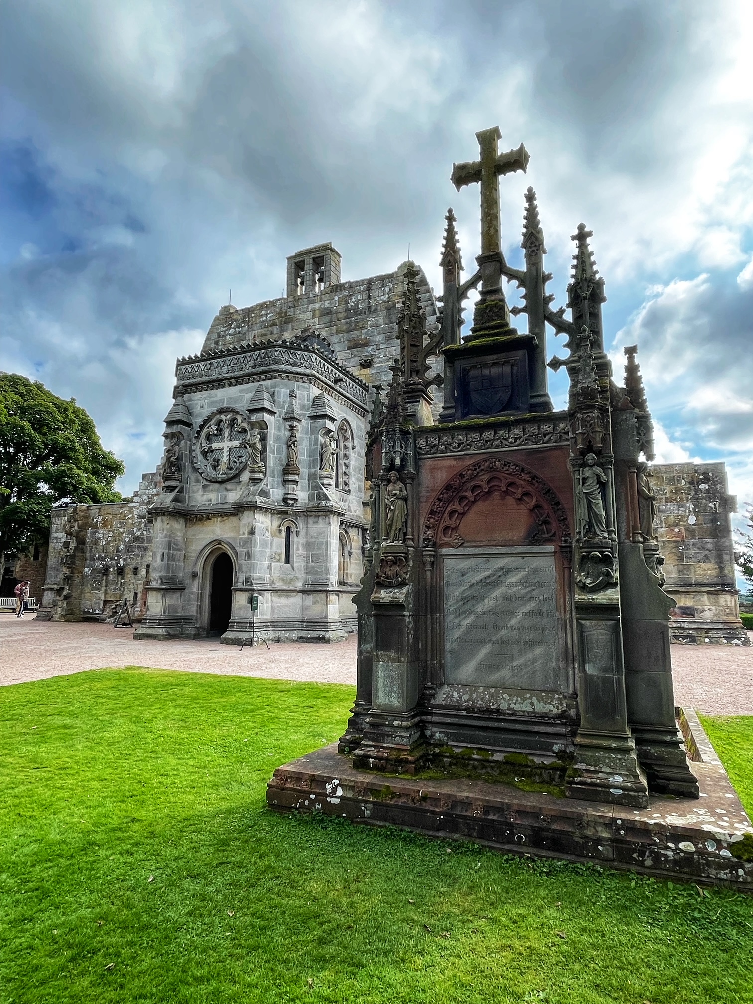 Rosslyn Memorial