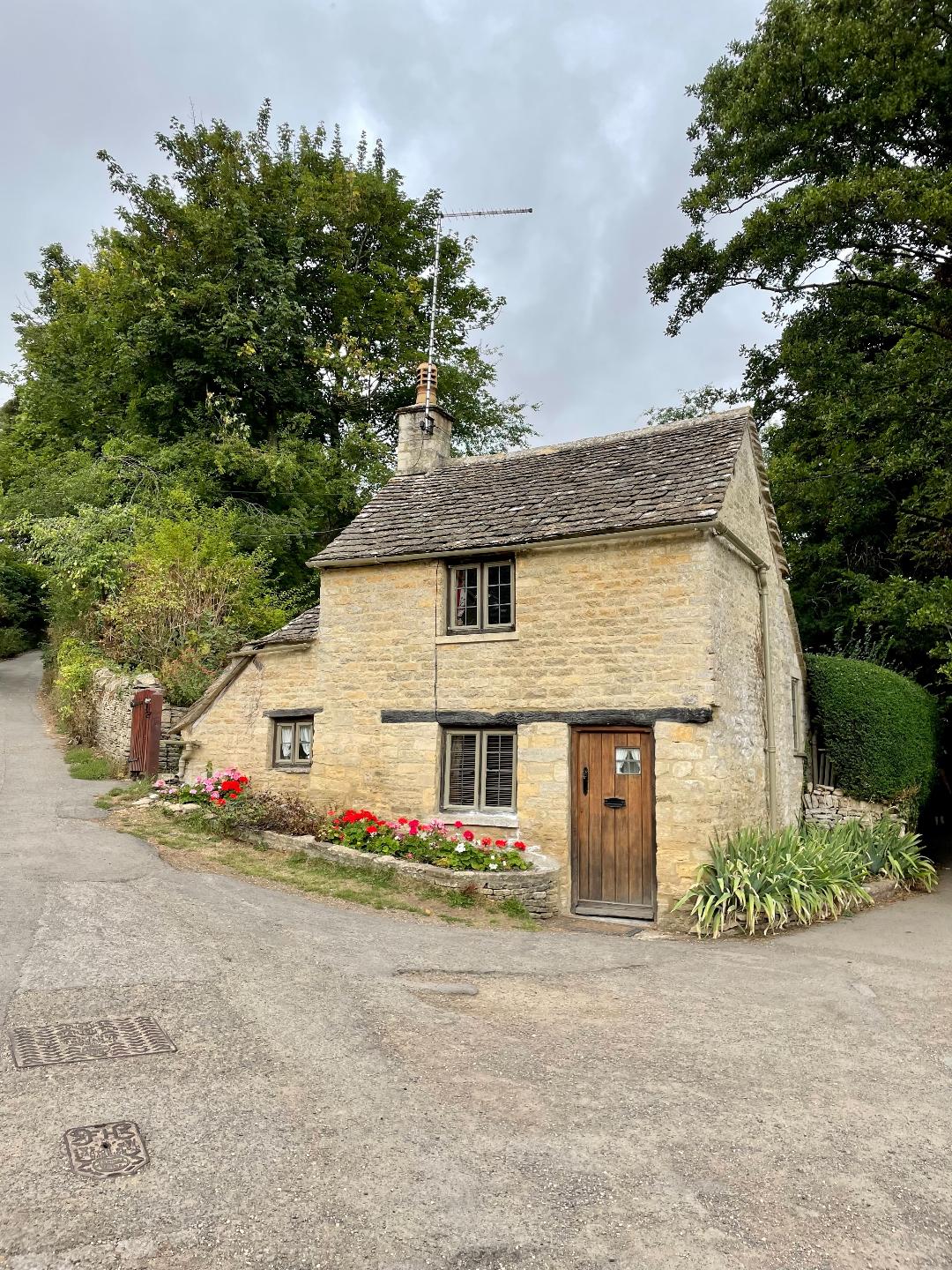 Bibury Cottage 1 