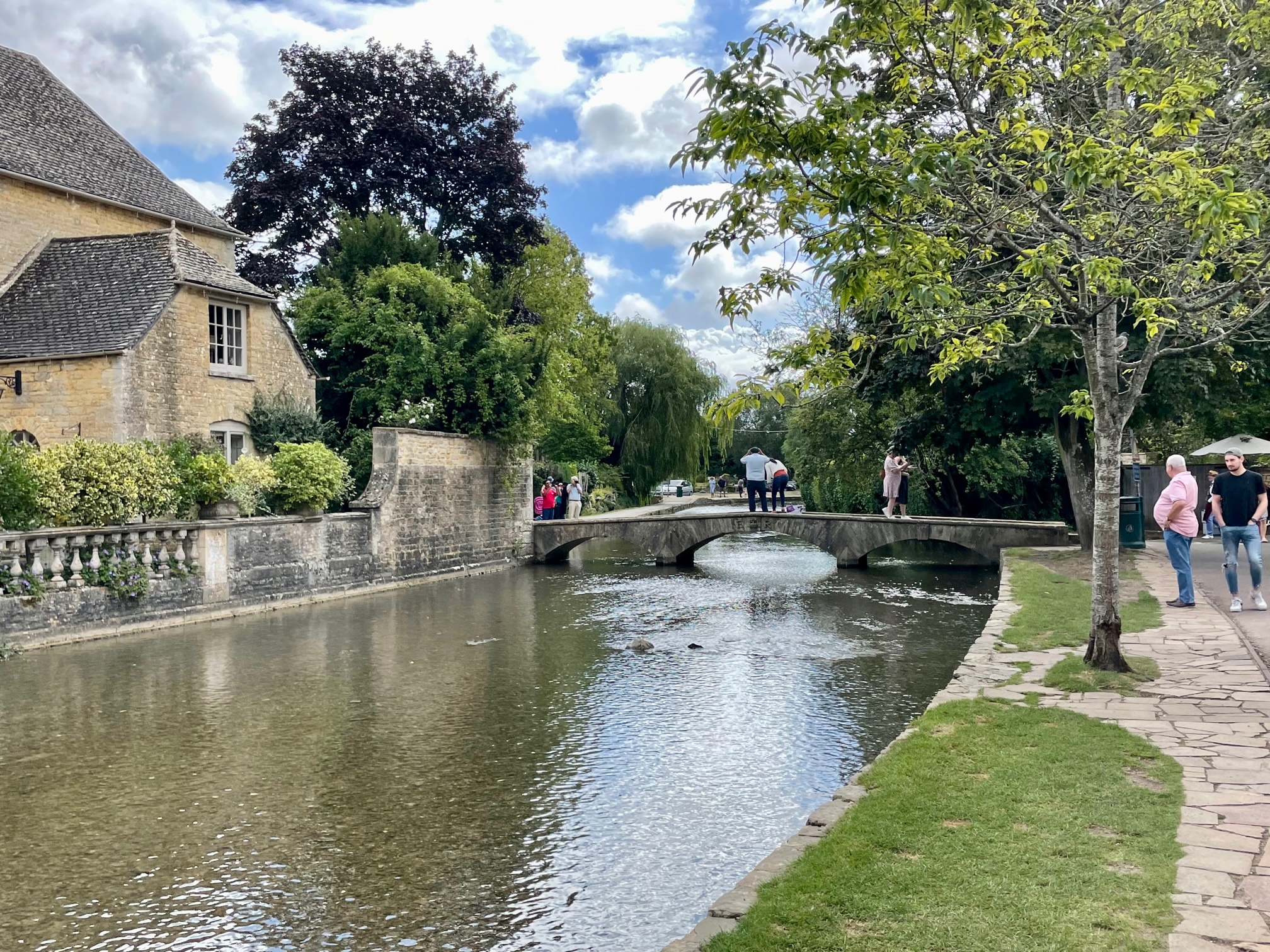 Burton on the Water 6 Burton on the Water 6