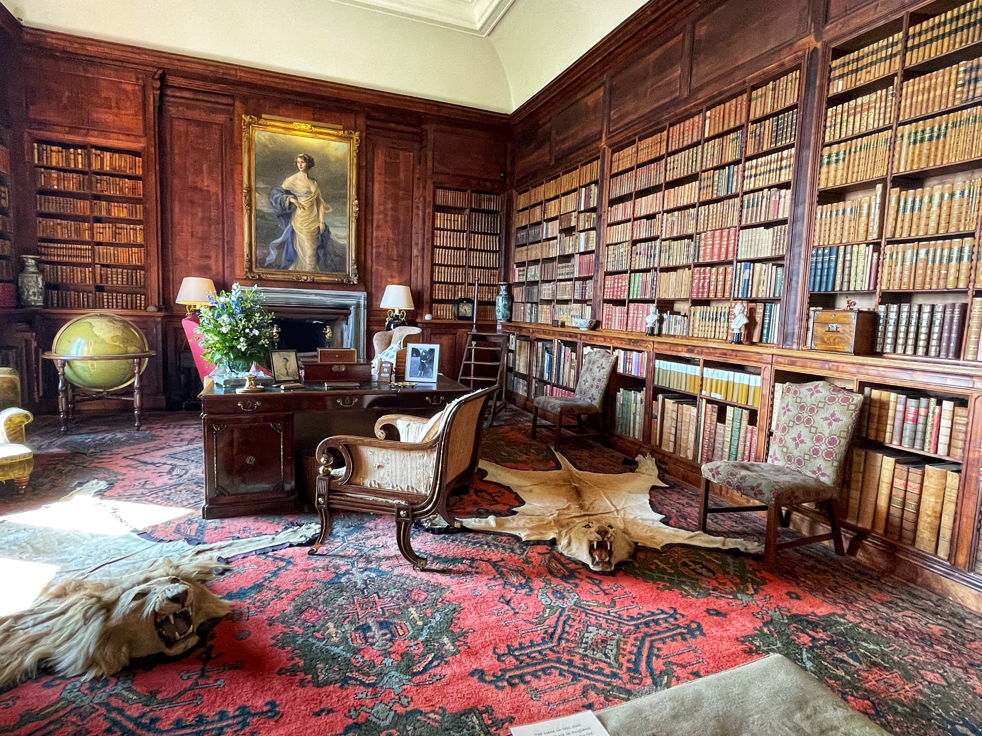 Dunrobin Library