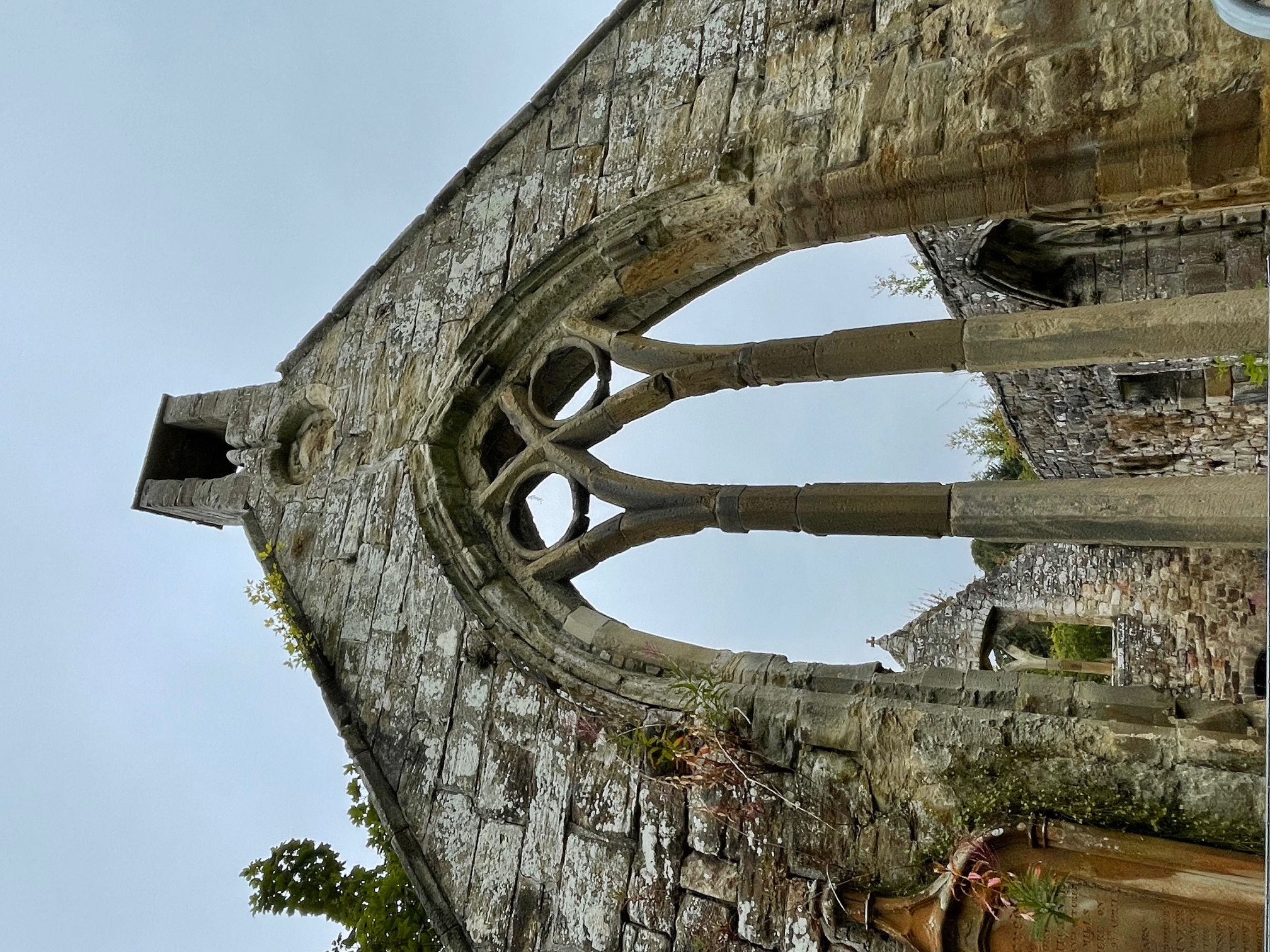 Temple Old Kirk Archway